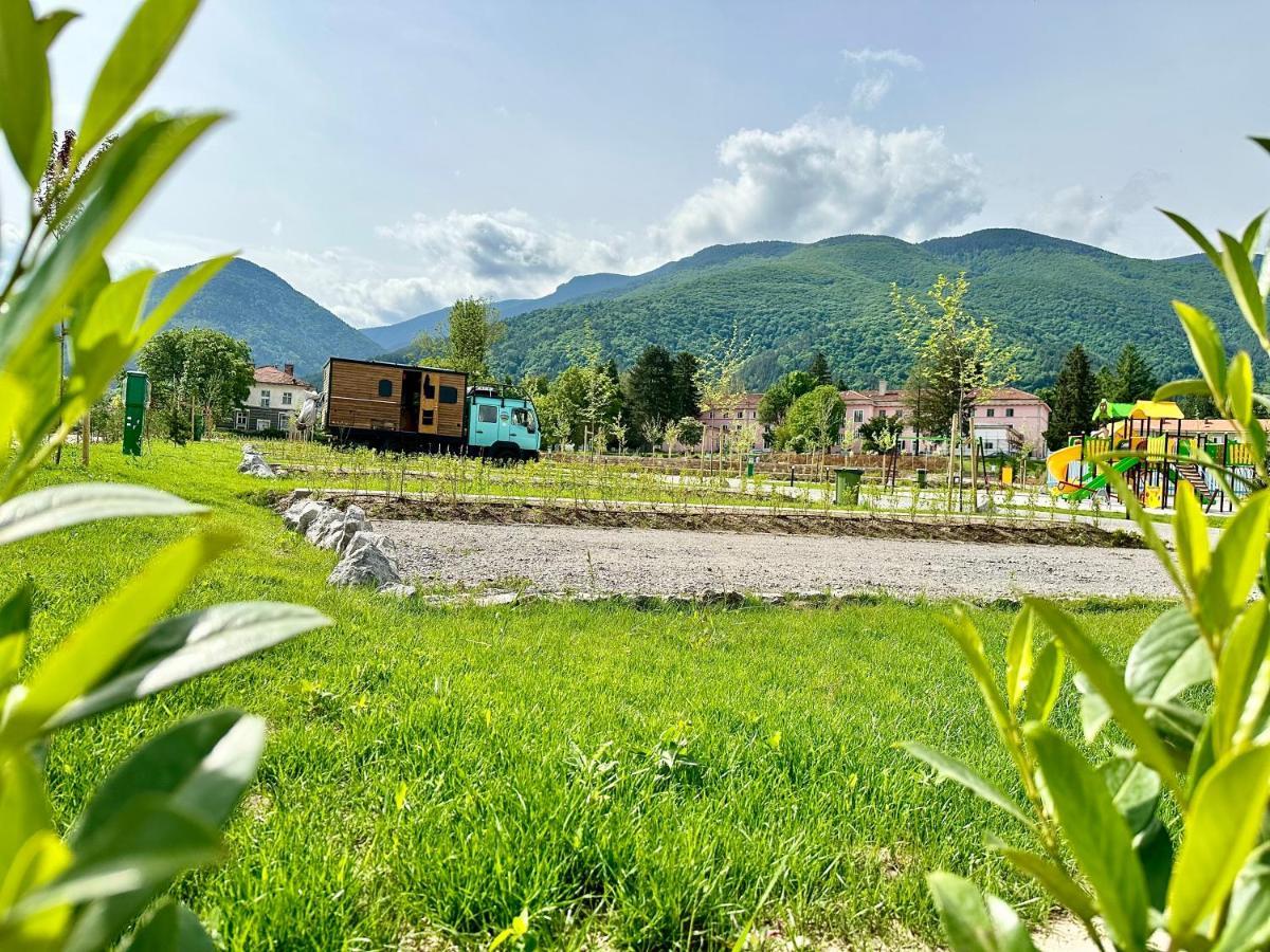7 Lakes Camping Sapareva Banya Eksteriør billede